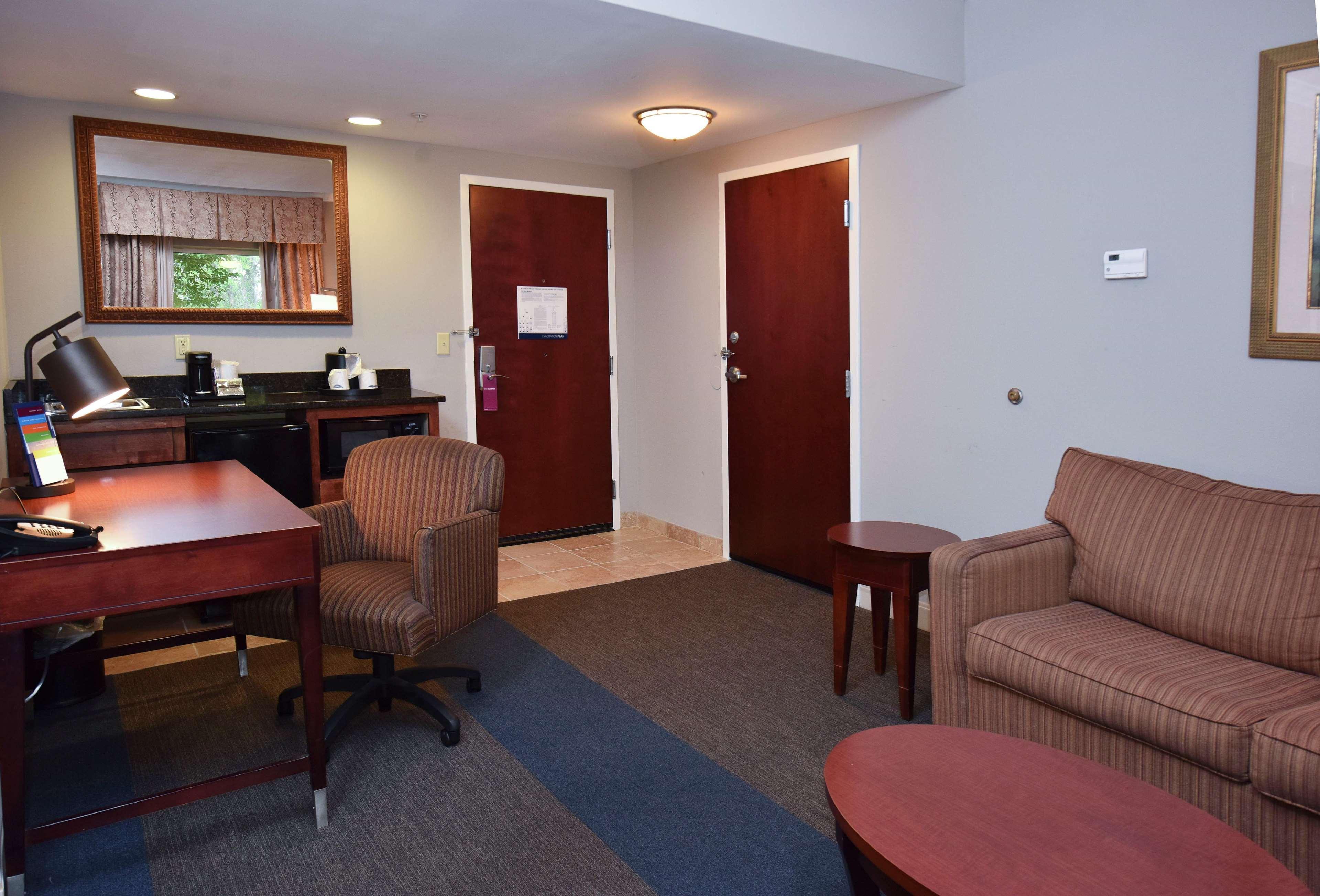 Hampton Inn Alexander City Exterior photo