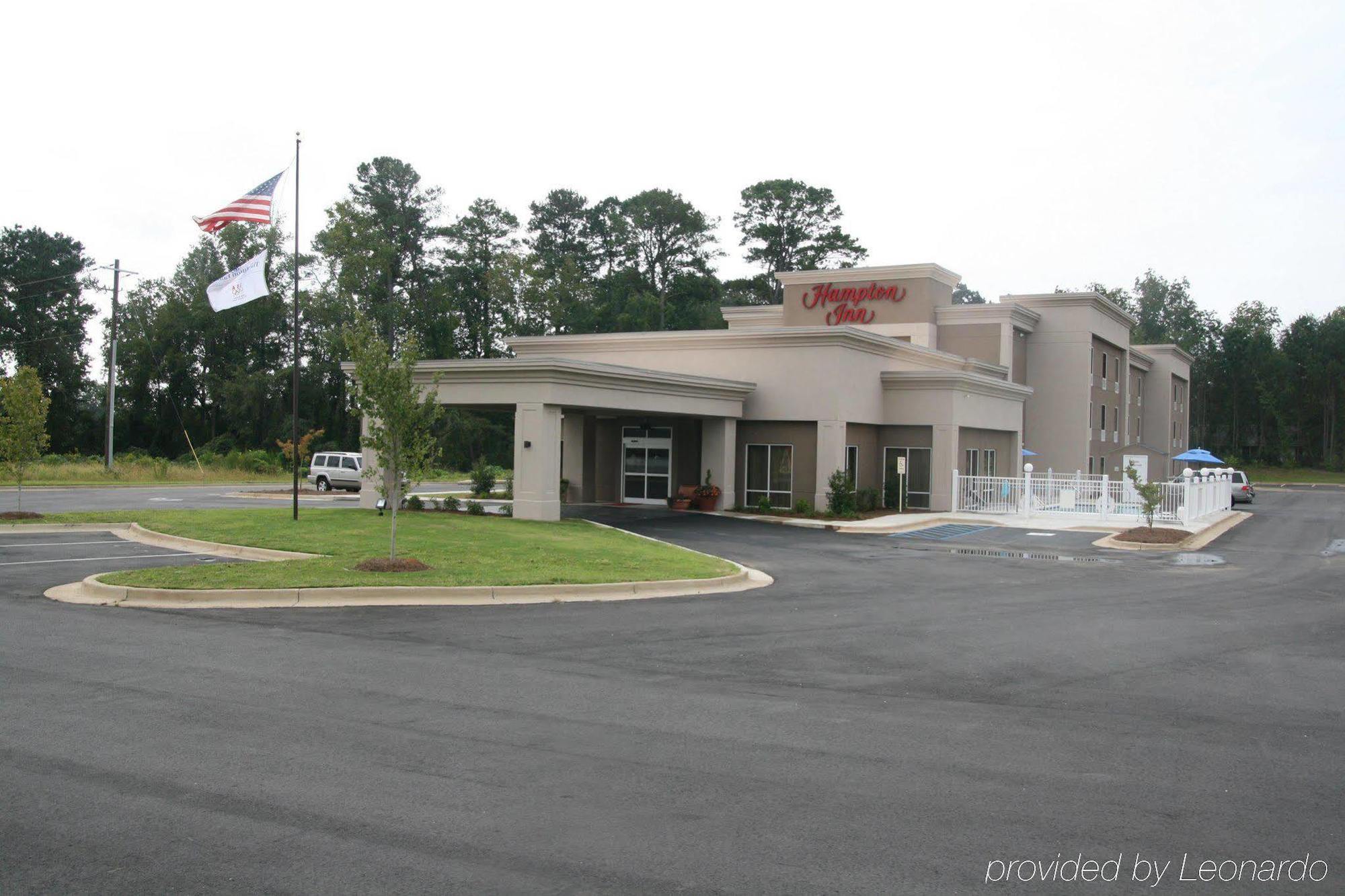 Hampton Inn Alexander City Exterior photo